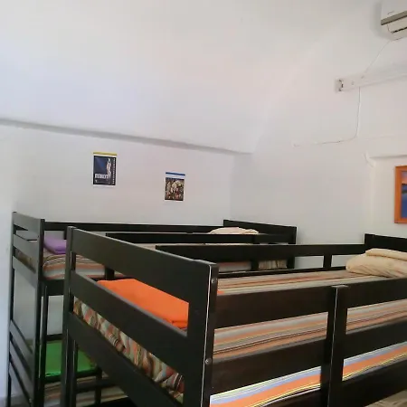 Santorini Camping&hostel * Fira (Santorini)