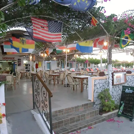 Ostello Santorini Camping&hostel Fira (Santorini)