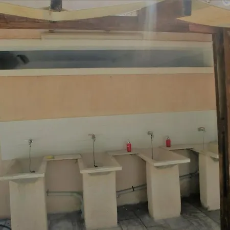 Hostel Santorini & Firá