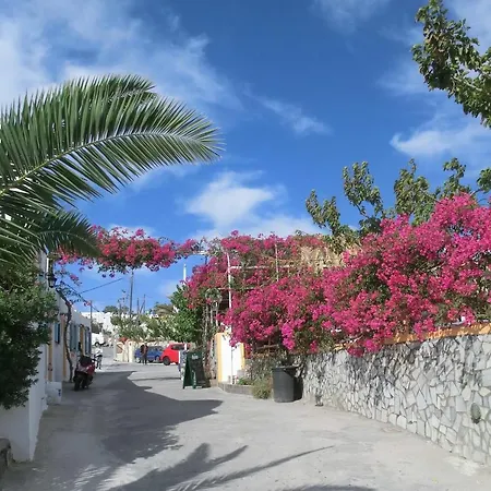 Santorini & *
