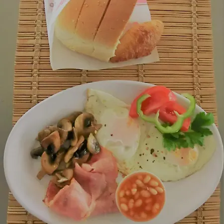 Santorini & Albergue *