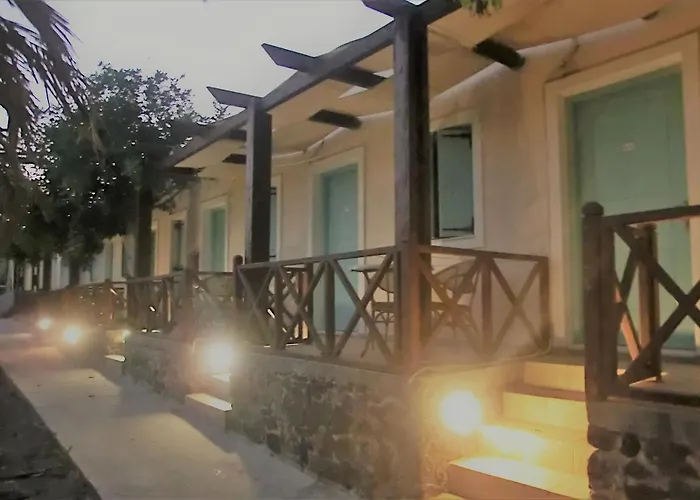 旅馆 Santorini & *