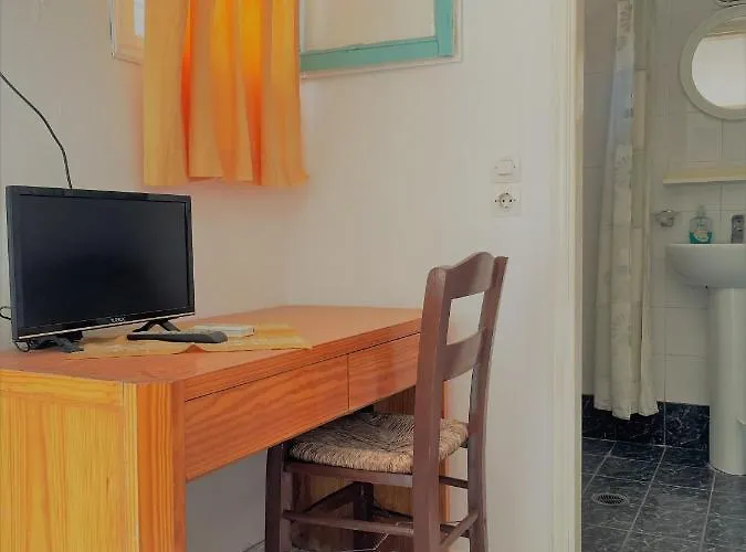 Hostel Santorini & Φηρά