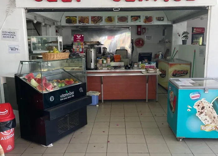 Santorini & 旅馆 费拉