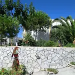 Santorini & Vandrerhjem *