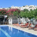 Santorini & *